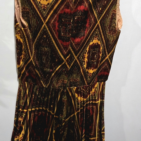 Colorful Geometric Patterned Dress - Picture 3 of 6